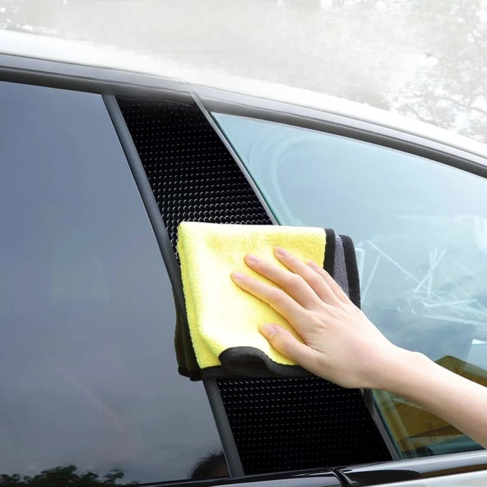 2x Autoscheibenaufkleber mit Logo