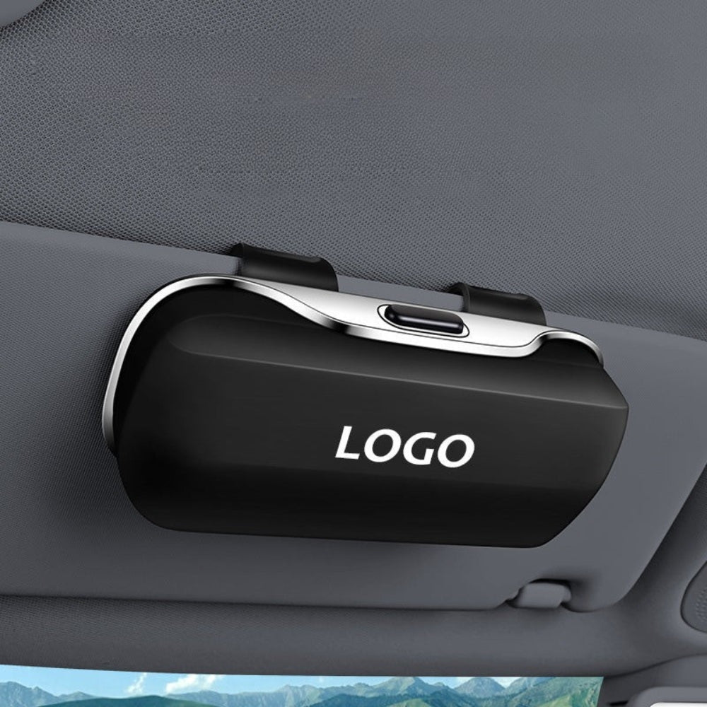 Multifunksjonelt solbrilleetui til bilen